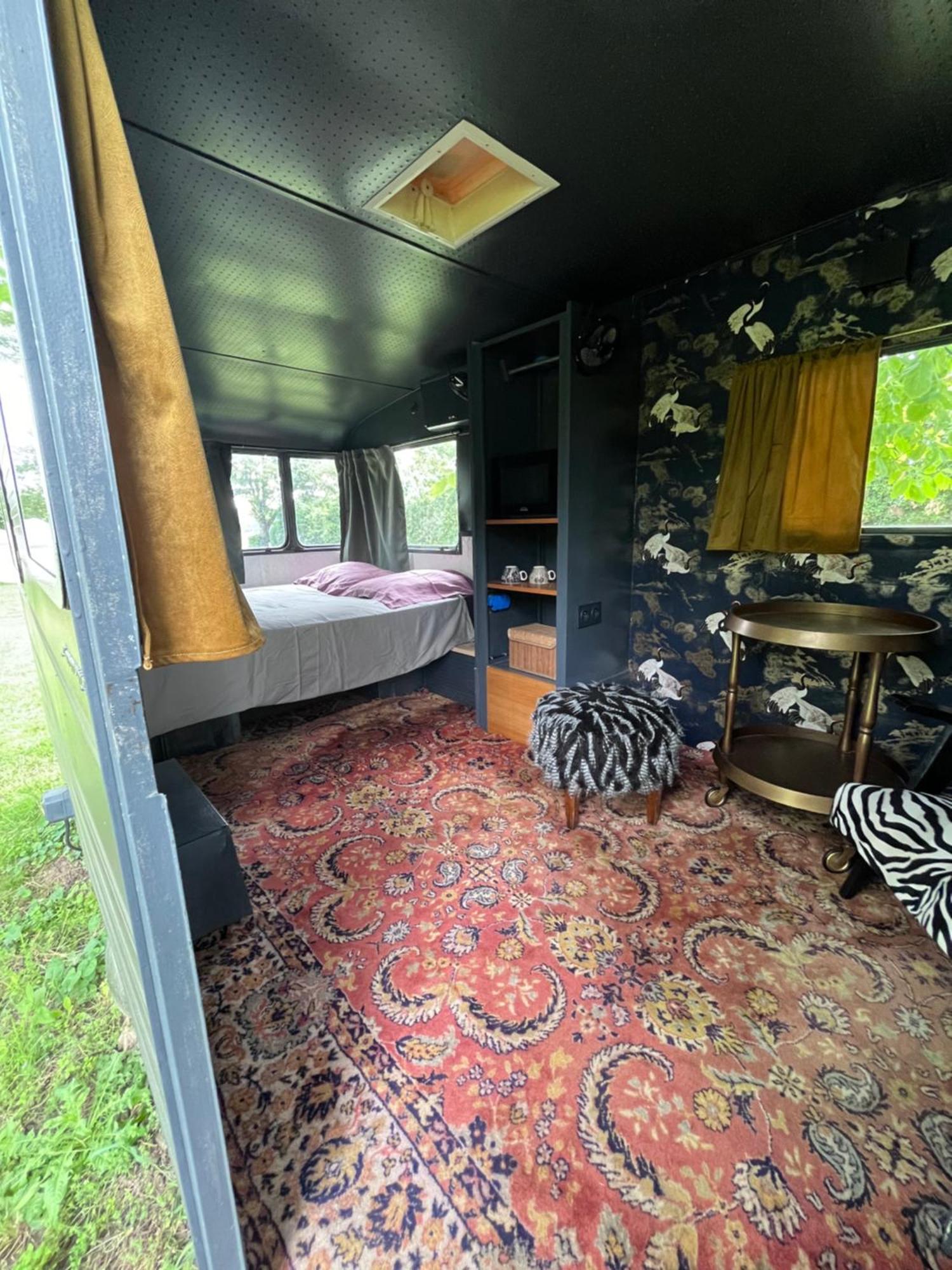 Les Cabanes Du Vigne Molandier Экстерьер фото
